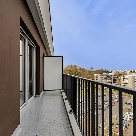 Arago - T2 Avec 1 1 Canape-lit 1 Salle De Bain Mérignac