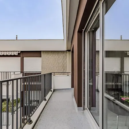 Arago - T2 Avec 1 1 Canape-lit 1 Salle De Bain * Mérignac